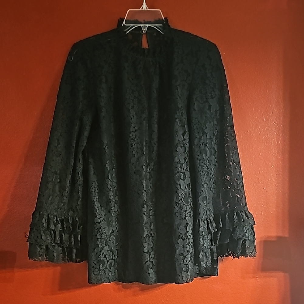 Zara black lace top small size